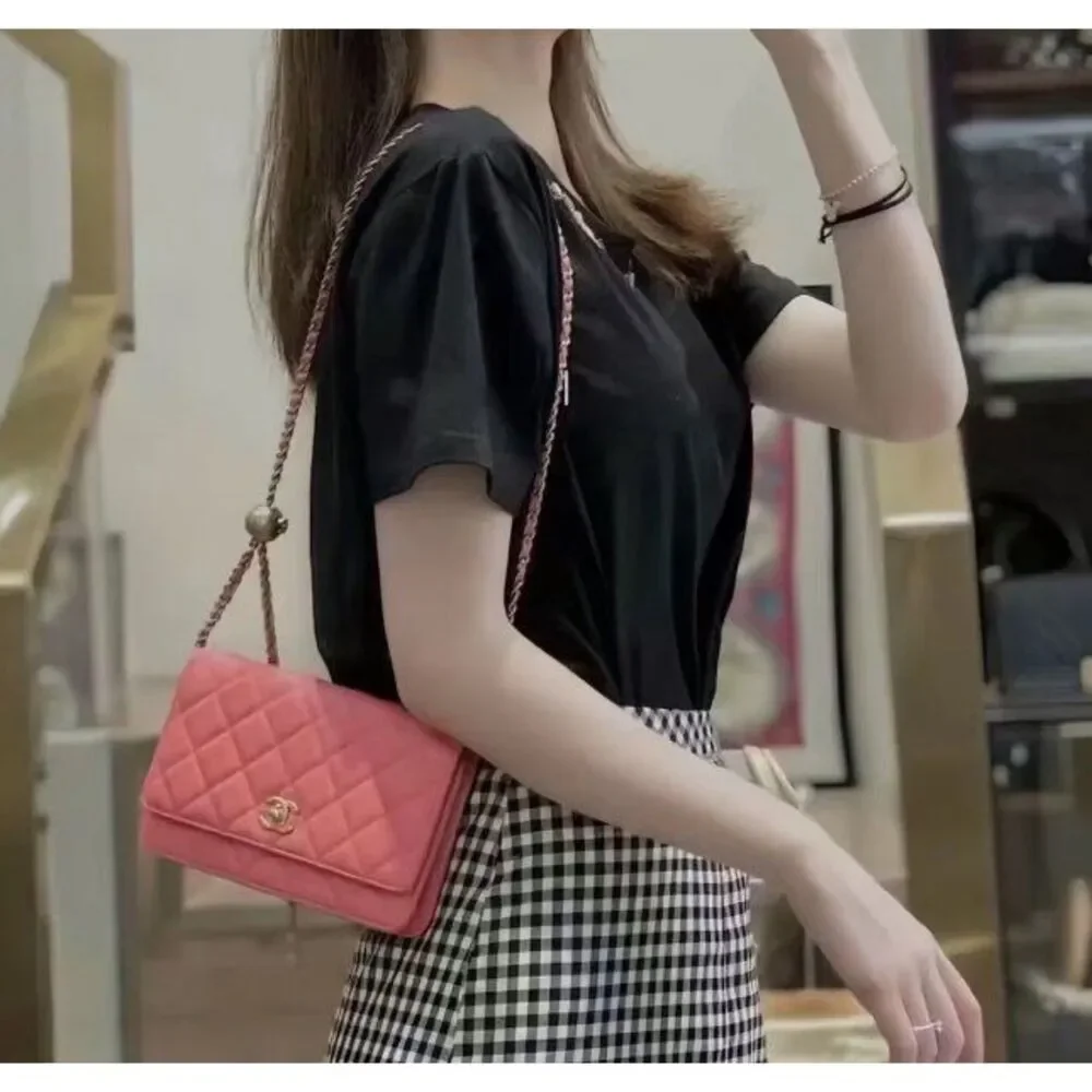 Chanel Women Pre-Loved Bag Very Good Condition